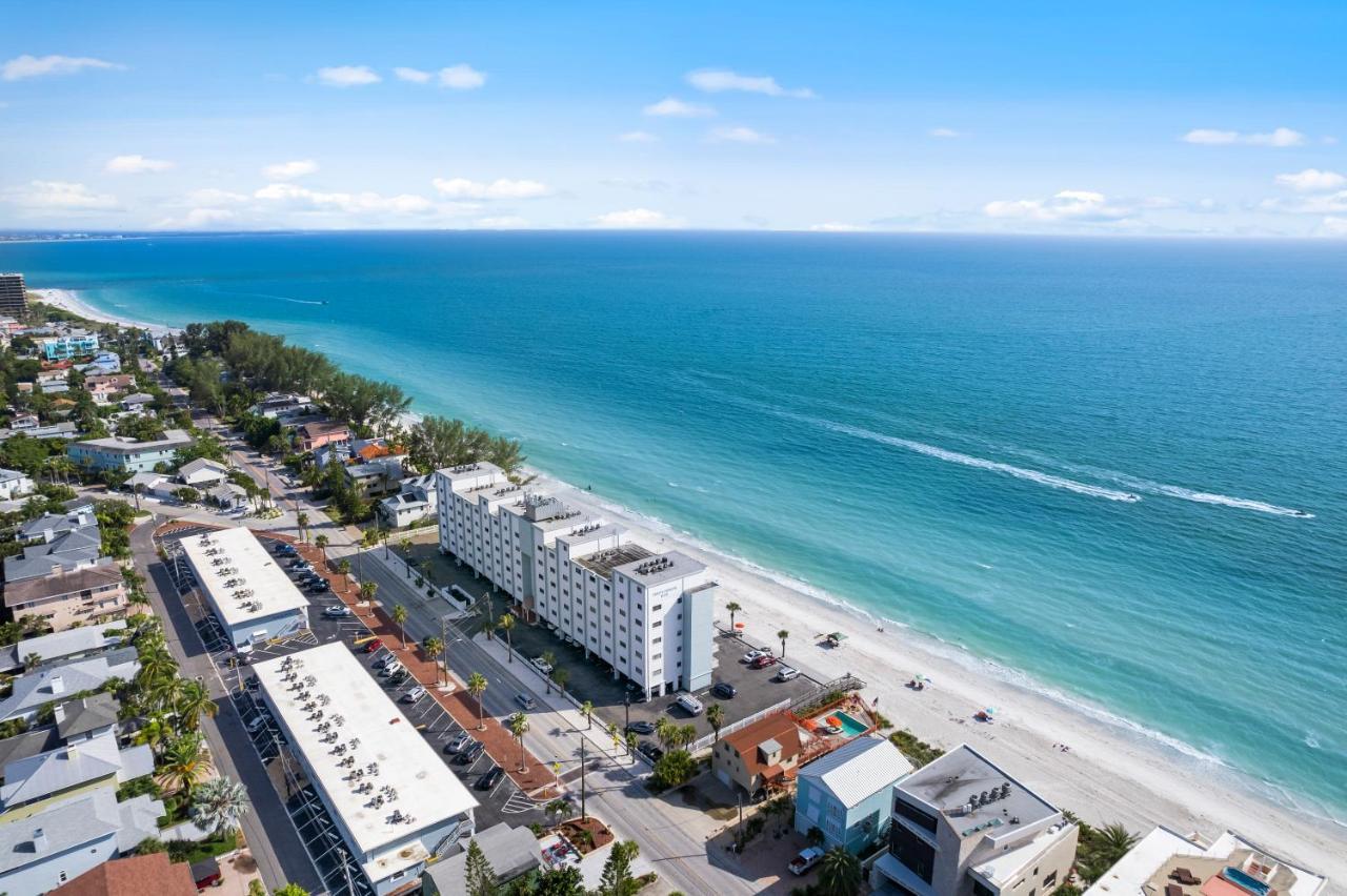 Funshine Sunset Beach St. Pete Beach Exterior foto